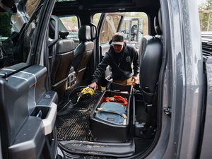 Husky Underseat Storage Chevrolet Silverado 1500 / 2500